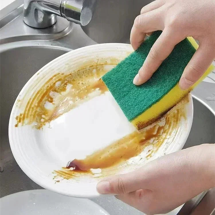 Highly absorbent double-sided sponge